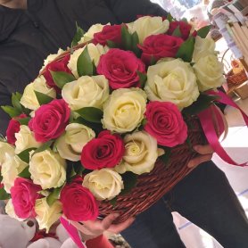 Композиция роз «Волшебный поцелуй» от интернет-магазина «Даниэль» в Астрахани