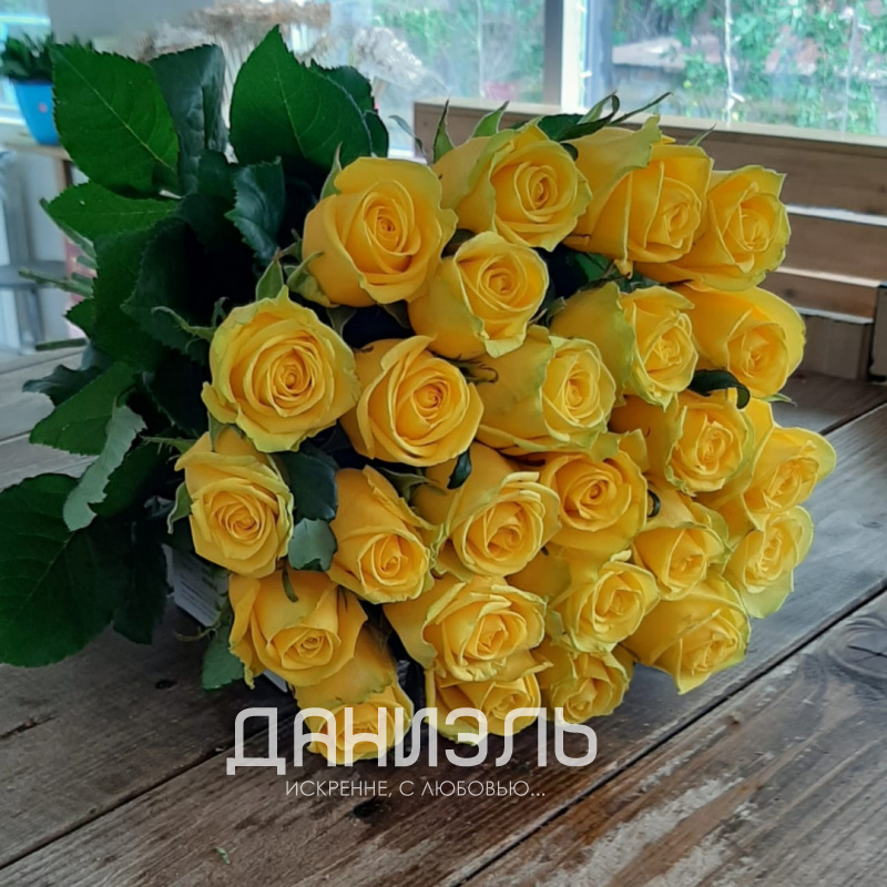 Букет желтых роз «Таити» 1