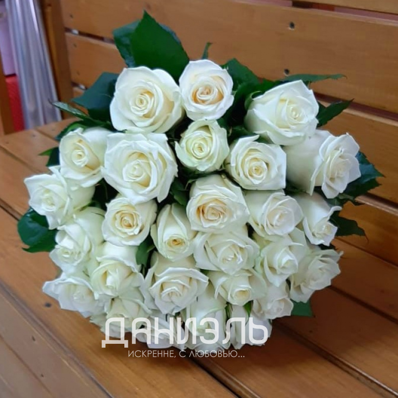 Букет «29 белых роз»
