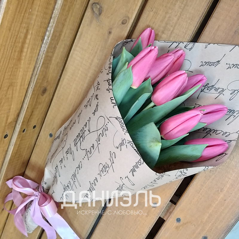 Букет розовых тюльпанов «Шёпот весны» 1