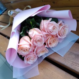Букет роз «Карамелька» от интернет-магазина «Даниэль» в Астрахани