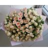 Букет кустовых роз «Марципан»